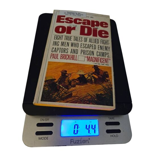 Escape or die by Paul brickhill - pyramid books - Picture 5 of 6